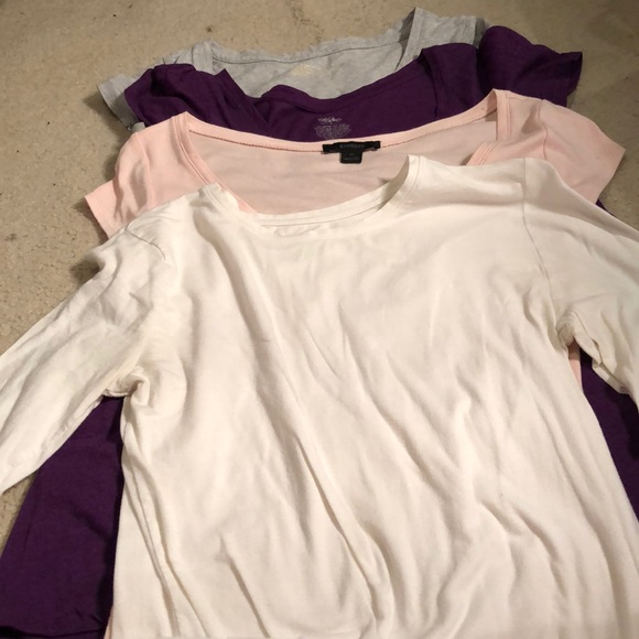 Tops - Assorted T shirt bundle